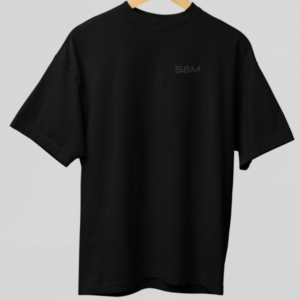 Camiseta Negra Oversized Logo Noche